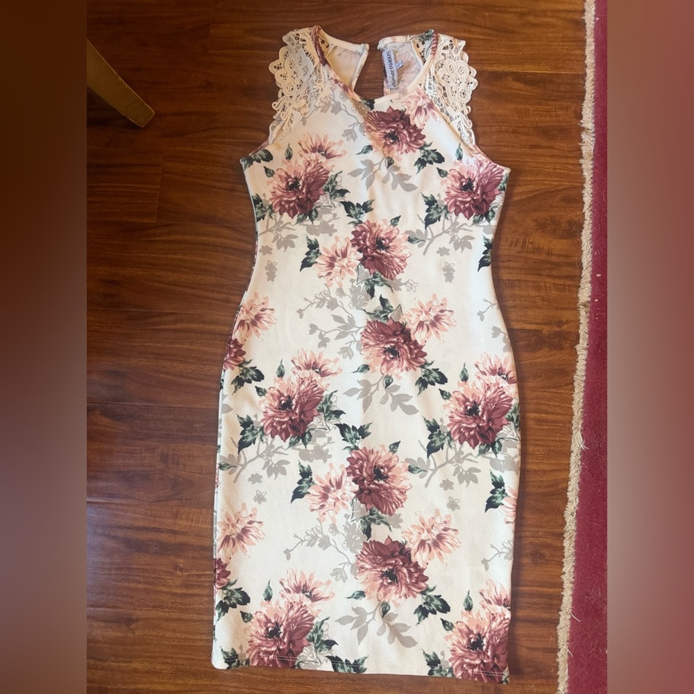 Almost Famous White Midi Dress with Pink Floral Print